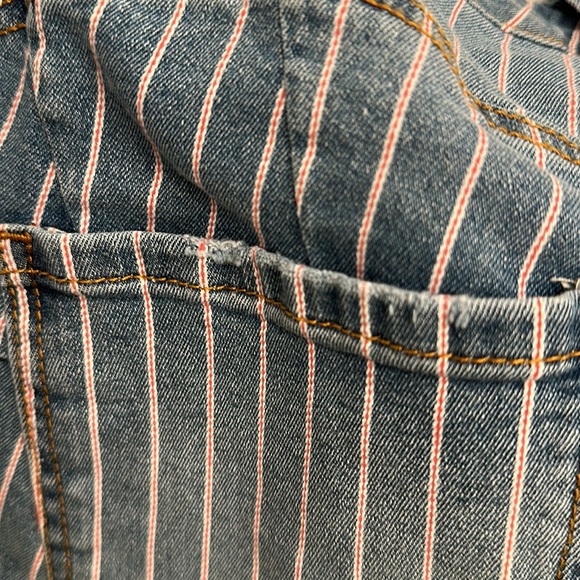 Code Bleu Cropped Jeans NWOT SIZE 16 - Picture 5 of 6